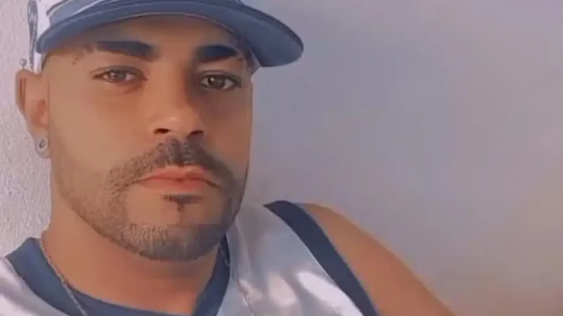 Cruzeirense morto queimado em briga de torcidas tinha um filho de 7 anos